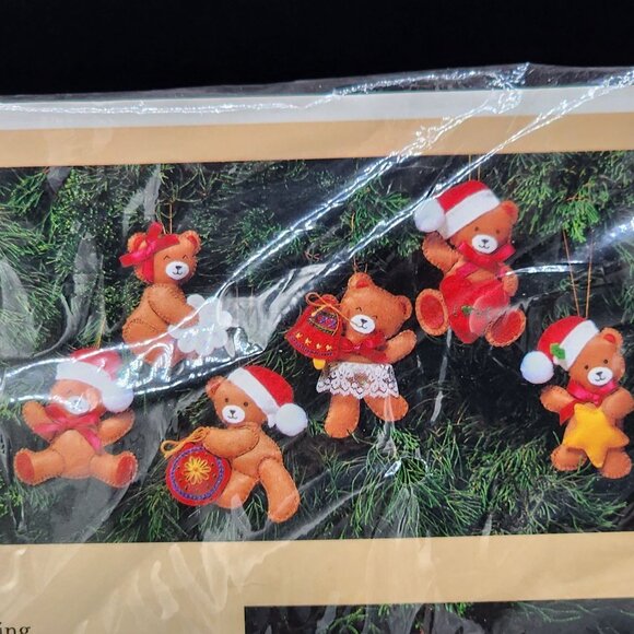 Christmas Felt Sewing Kit Teddy Ornaments by The Creative Circle Tiny Teddys #22 - Picture 3 of 7
